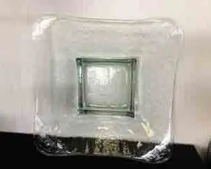 Plat en  Verre Creux